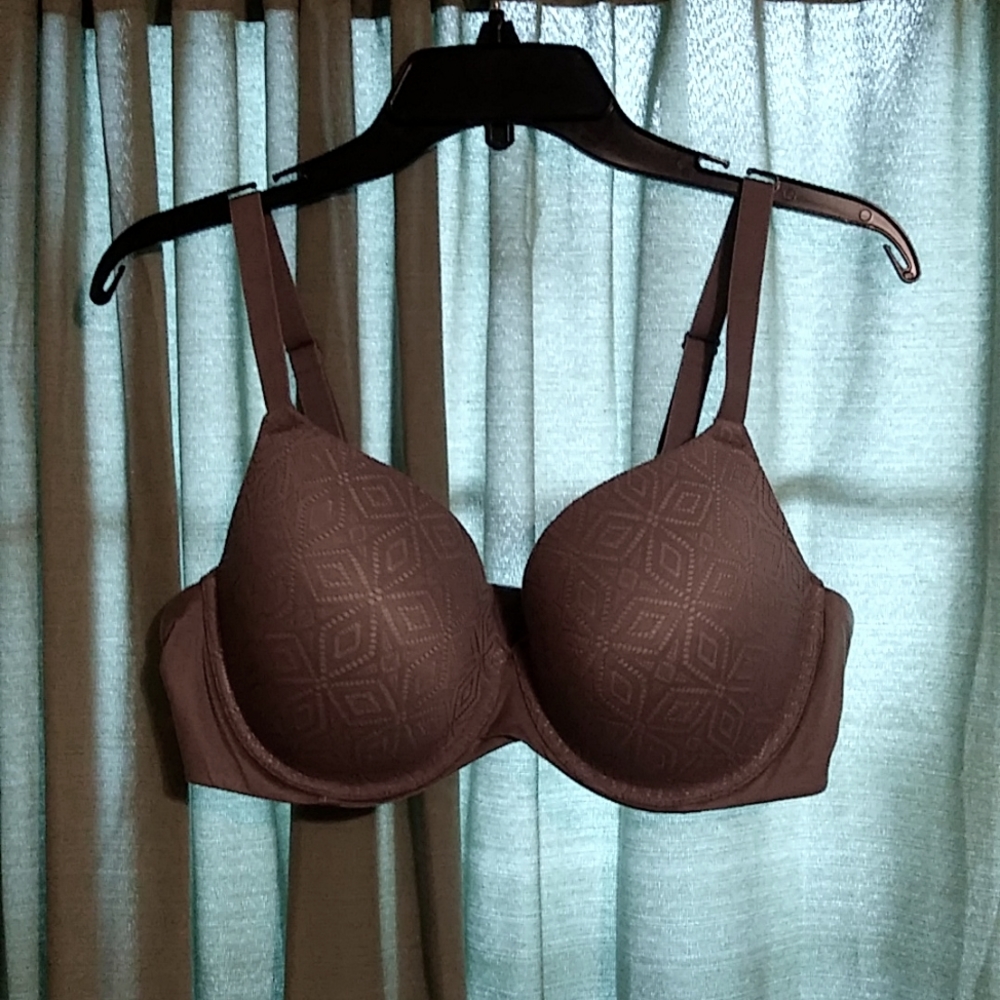 NWOT Auden Gray 40C T-shirt Bra.     F1